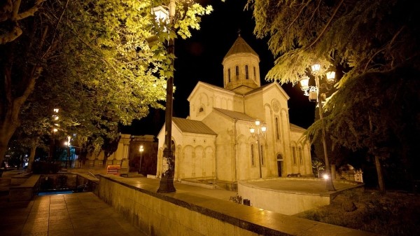 Центр Тбилиси открыт - акция протеста завершена