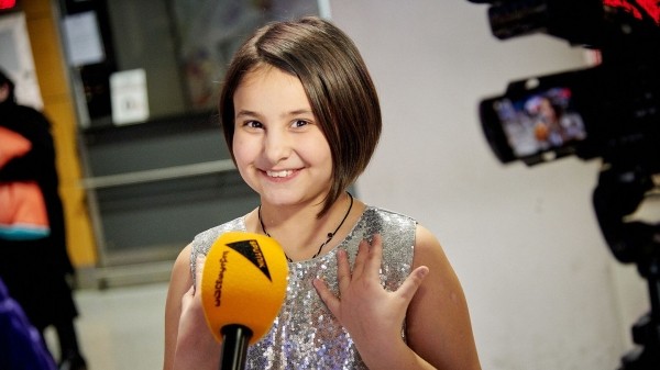 Текла Экаладзе заняла второе место в музыкальном конкурсе "Ты супер!" Текла Экаладзе заняла второе место в музыкальном конкурсе "Ты супер!"