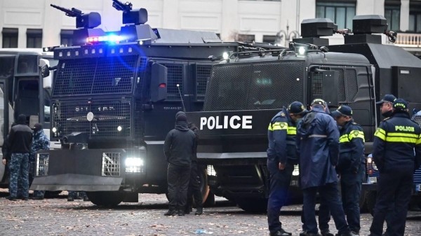 В Грузии к ответственности привлекли почти 2,5 тыс человек за неподчинение полиции В Грузии к ответственности привлекли почти 2,5 тыс человек за неподчинение полиции