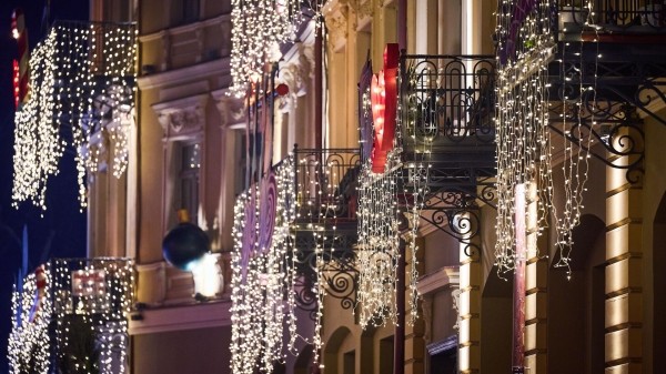 Новогоднюю иллюминацию в Тбилиси зажгут 12 декабря