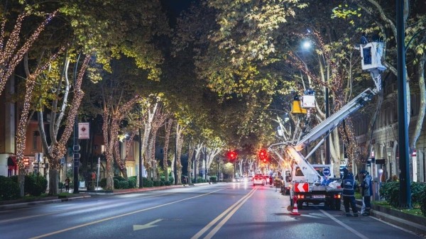 Новый год 2026: в Тбилиси из-за монтажа иллюминации перекроют движение