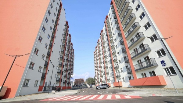 До 2,7 тысячи семей вынужденных переселенцев получат квартиры в Грузии