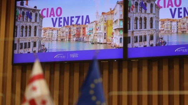 Кутаиси и Венецию связал прямой авиарейс