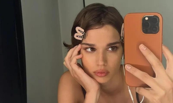 Очередное достижение Матильды - в опросе Models.com она названа избранной моделью читателей в категории &laquo;уличный стиль&raquo;