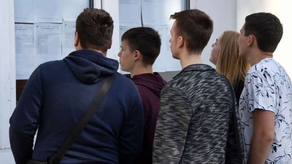 Новшество в школах Грузии: 11-классники смогут сами выбирать нужные им предметы