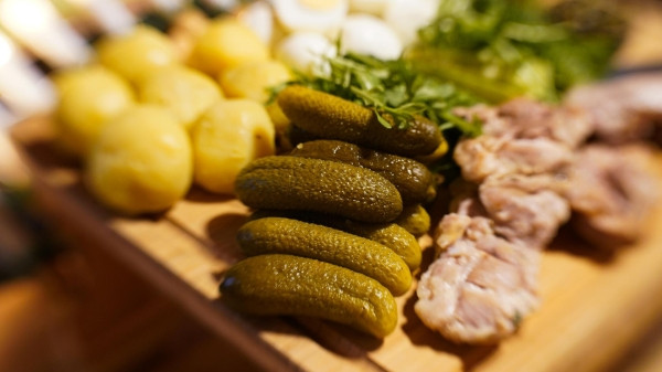 Как не отравиться на Новый год: напоминание специалистов