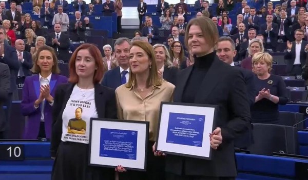 В Европарламенте состоялась церемония награждения лауреатов премии Сахарова - Мзии Амаглобели и Анджея Почобута