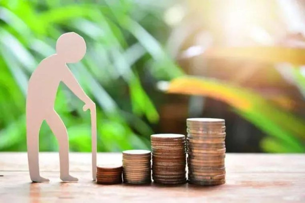 Кому и на сколько увеличивается пенсия с нового года Кому и на сколько увеличивается пенсия с нового года