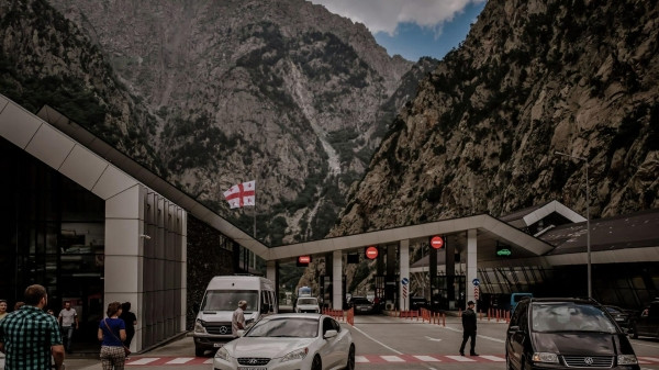 Верхний Ларс сегодня: Дорога в направлении России закрыта