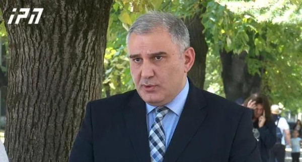 Кого в первую очередь проверят в базе данных социально незащищенных?