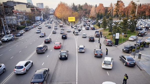 В Грузии с апреля меняются правила ввоза и регистрации легковых автомобилей