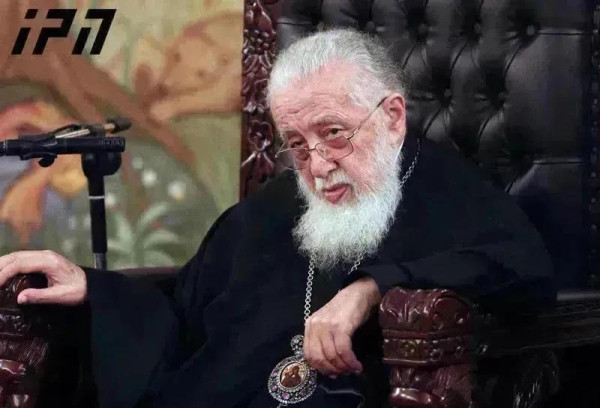 Патриарх доставлен в клинику из-за проблем со здоровьем - &laquo;Он помещен с массивным желудочным кровотечением&raquo;