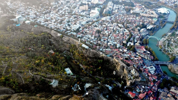 Ботанический сад в Тбилиси временно закрыт для посетителей Ботанический сад в Тбилиси временно закрыт для посетителей