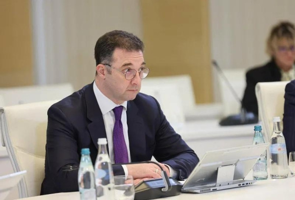 Министр о решении по автомобилям старше 6 лет &ndash; Важно было достичь цели улучшения качества воздуха, а также учесть интересы частного сектора