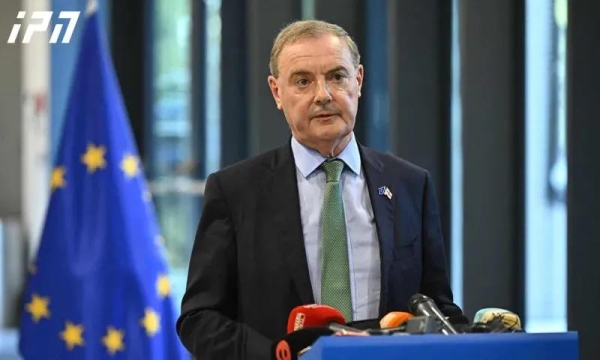 Дэвид О'Салливан – Грузия не присоединяется к нашим санкциям и не осуществляет их, но очень серьезно относится к своему обязательству не допускать использования своей территории для обхода санкций Дэвид О'Салливан – Грузия не присоединяется к нашим санкциям и не осуществляет их, но очень серьезно относится к своему обязательству не допускать использования своей территории для обхода санкций